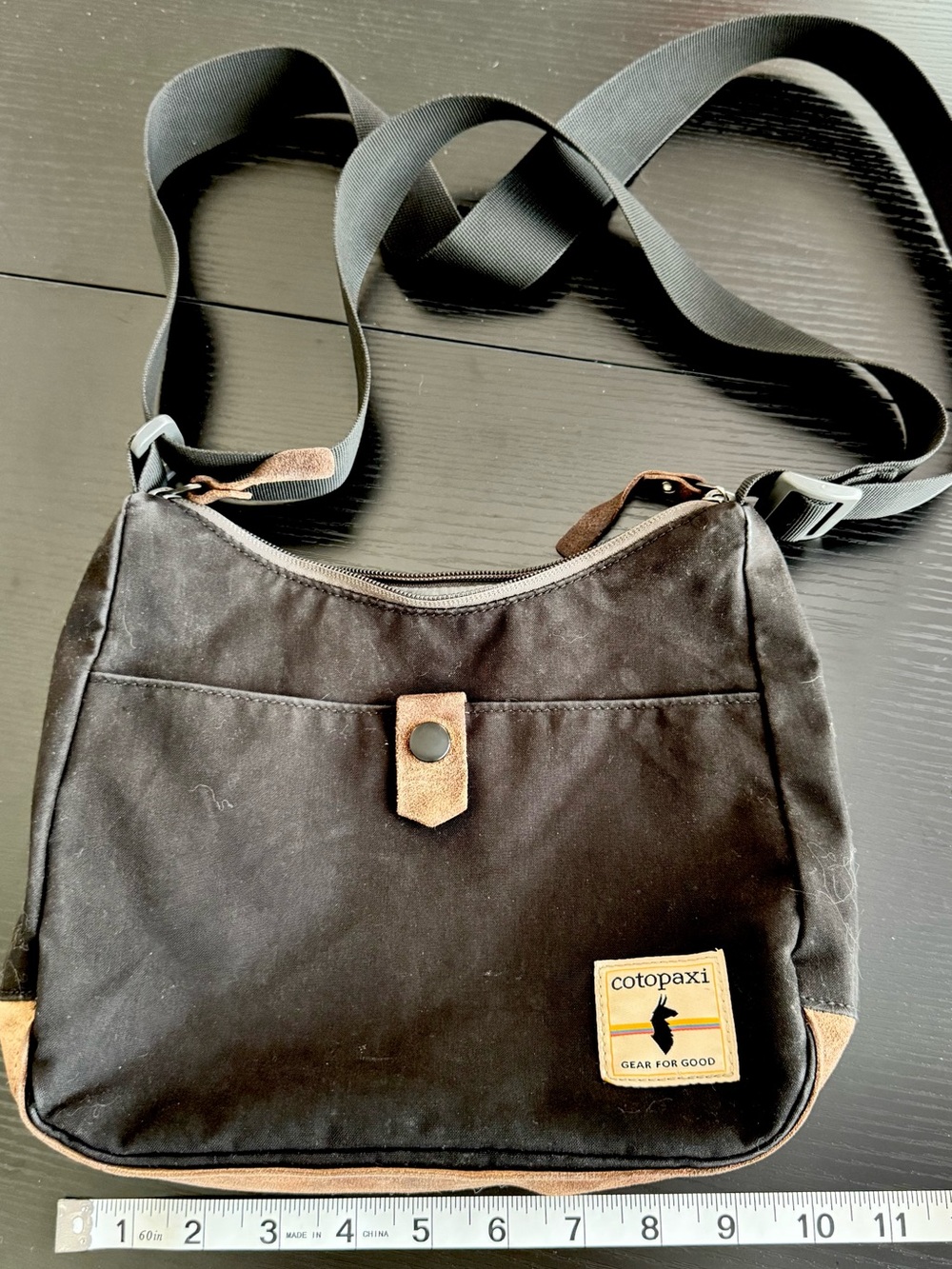 Cotopaxi Perla canvas crossbody